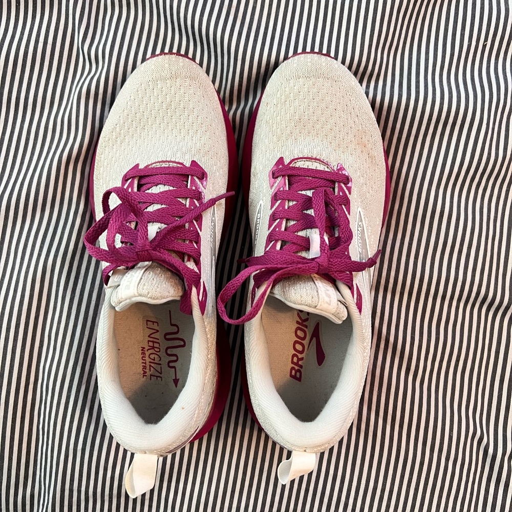 Brooks Levitate 5